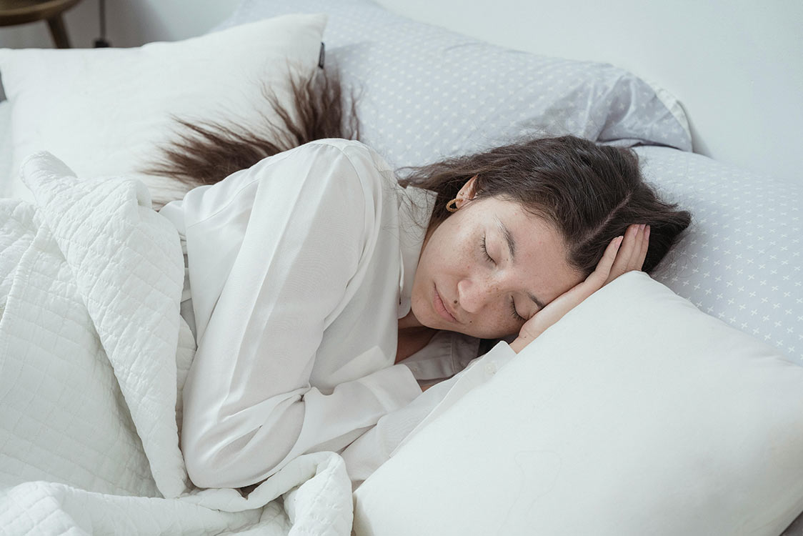 Almohadas para dormir boca abajo Plus+Salute